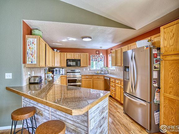 5th image of 518 Aspen Grove Way