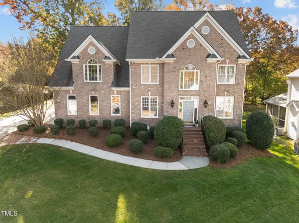 2816 Stone Gap Ct, Raleigh, NC 27612