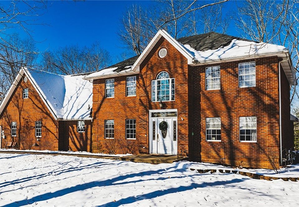 1st image of 330 Northlake Dr