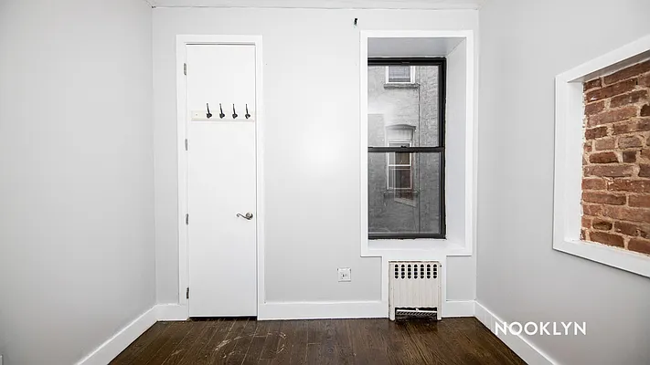 Rented by Nooklyn NYC LLC | media 7