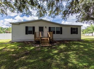 41038 Lynbrook Dr, Zephyrhills, FL 33540