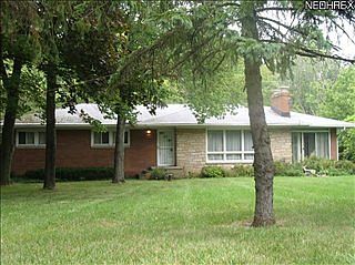 2nd image of 539 Portage Trail Ext W