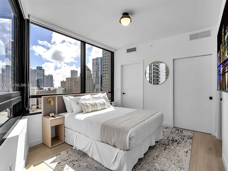 225 N Miami Ave #1709 — Photo 13