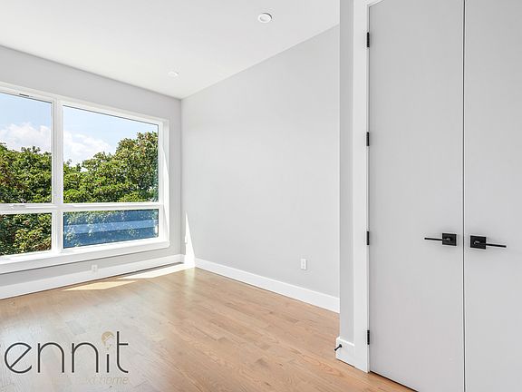 4th image of 336 E 28th St #4R