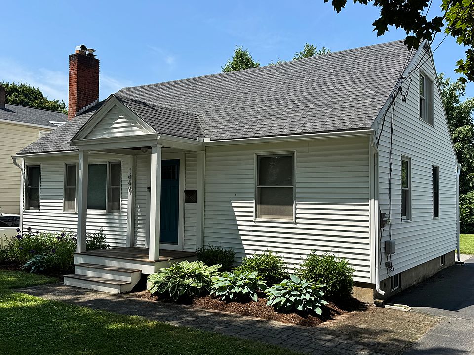 1st image of 1069 Pine St
