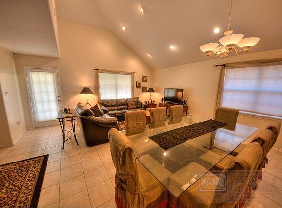 3rd image of 509 Alonzo Cir