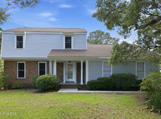 104 Gull Harbor Drive, Newport, NC 28570