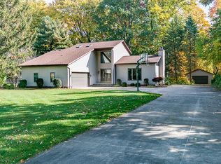5349 E Heisley Rd, Mentor, OH 44060