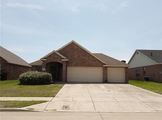 66 Heron Dr, Sanger, TX 76266