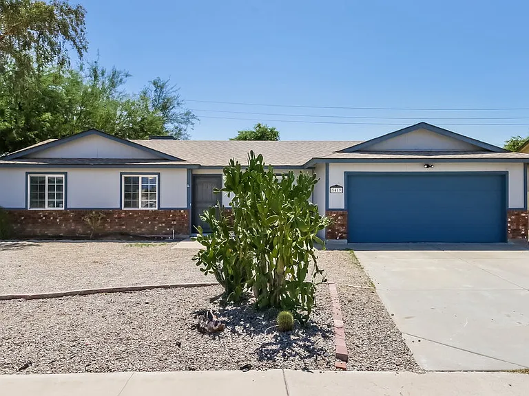 5419 E Delta Ave — Photo 1
