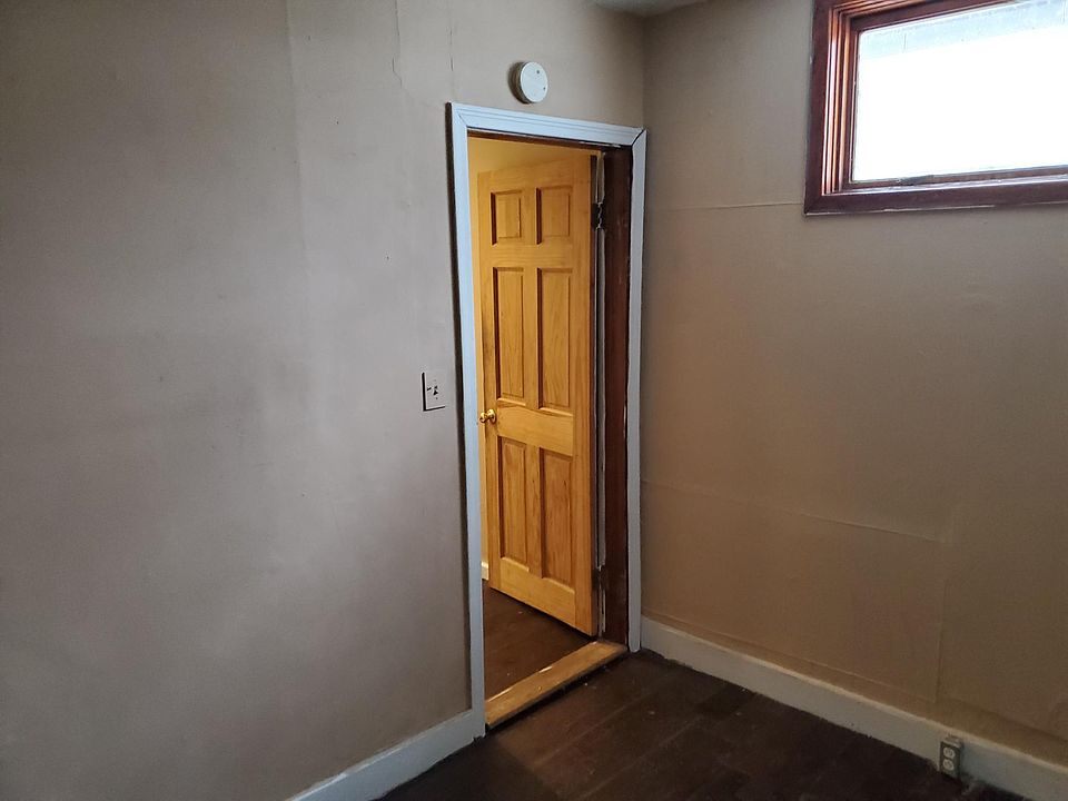 1st image of 23 Geneva St