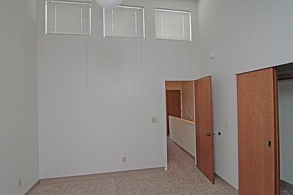 BEDROOM 2 SKYLIGHTS