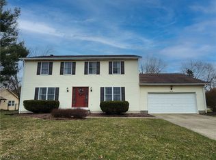 910 Lawrence St, Medina, OH