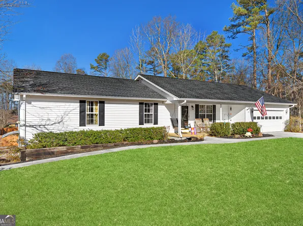 281 Cherokee Dr, Fair Play, SC 29643