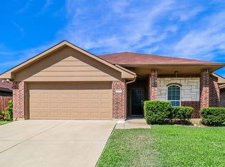 7978 Los Alamitos Ln, Fort Worth, TX 76140