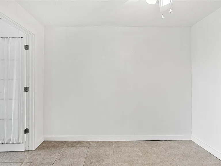 420 Tyler Ave #4-3 — Photo 18