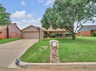 1100 Ruth Rd, Altus, OK 73521