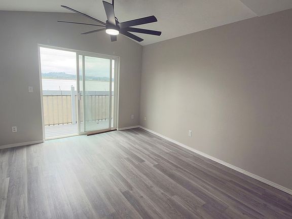 3rd image of 1336 Olney Ave