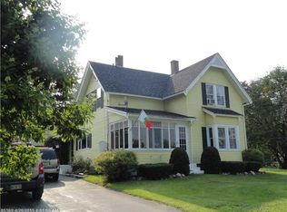 10 Stone St, Jay, ME 04239