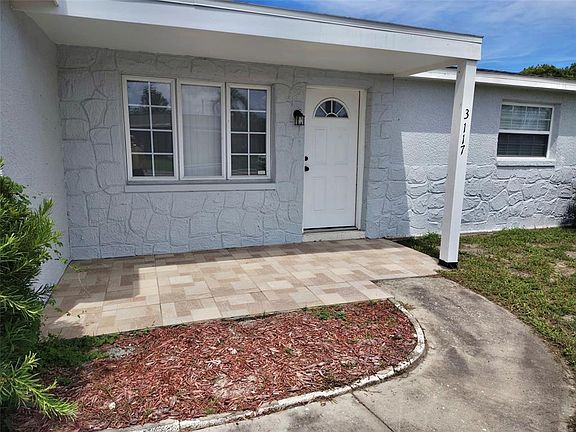 3rd image of 3117 Huntington Rd