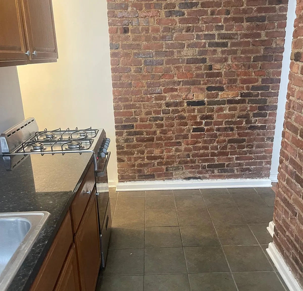 328 East 78th Street — Photo 2