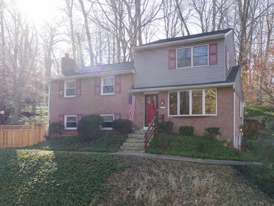 579 Brookwood Rd, Wayne, PA, 19087