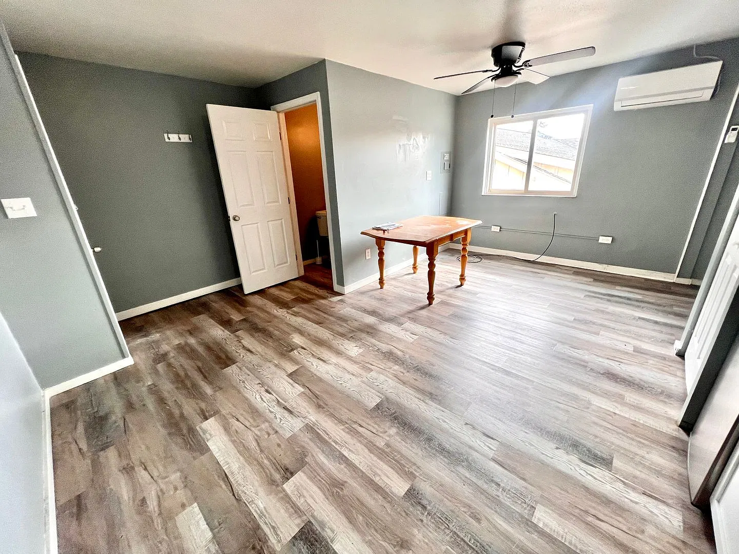 810 Merchant Street (Full Service) — Photo 4