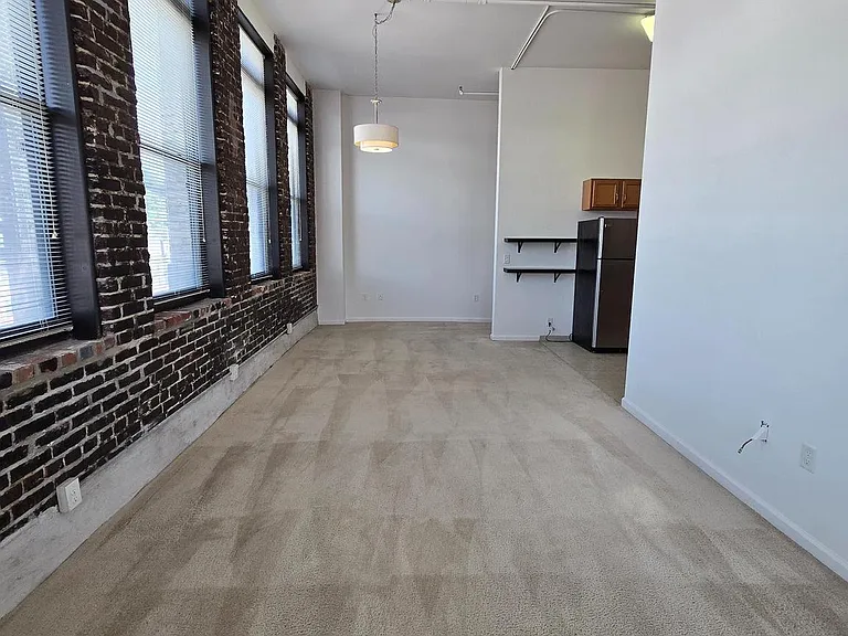 4368 Cresson St #302 — Photo 8
