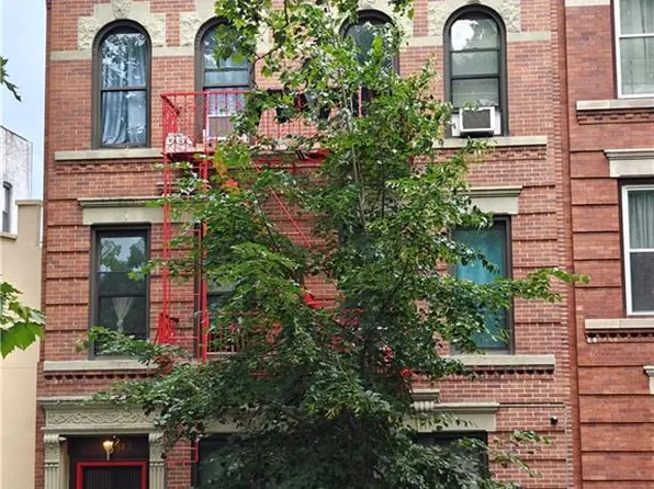 543 41st St, Brooklyn, NY 11232