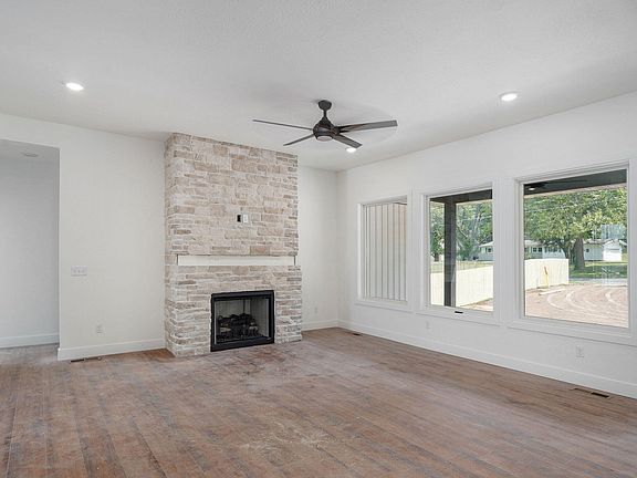4th image of 2938 W Marty Street