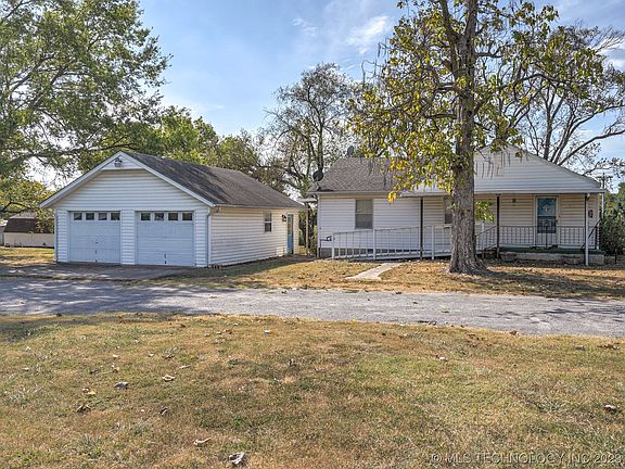 2nd image of 2679 W 510th