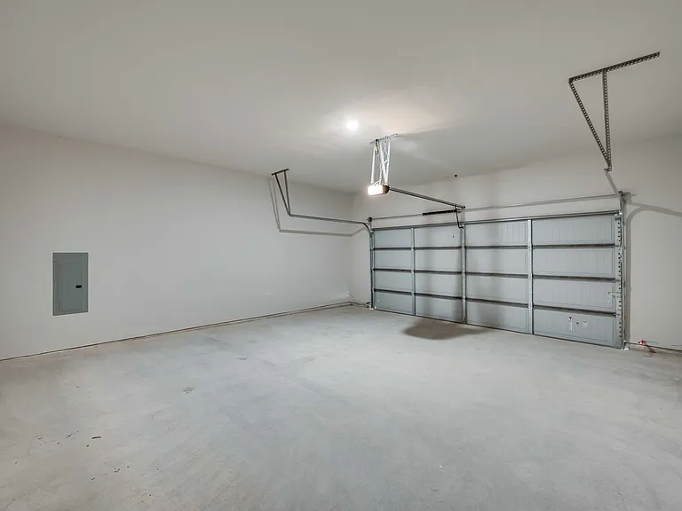 Garage Garage