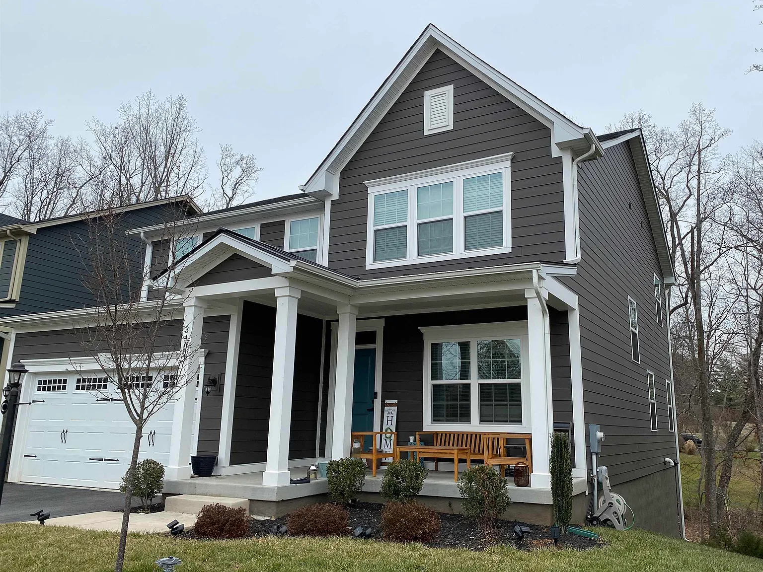 4 bed, 3.5 bath, 3588 sqft, $3,400 — Photo 1