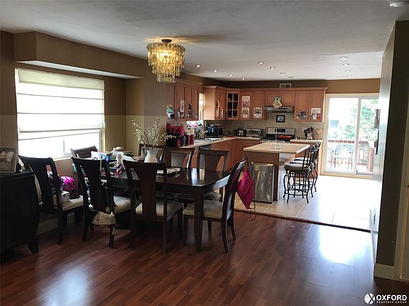 4th image of 63 Villa Nova St