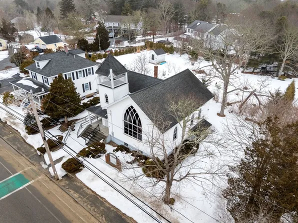 391 Onset Ave, Wareham, MA 02571