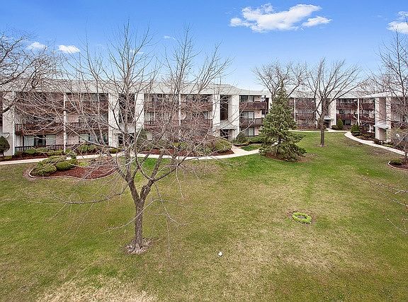 2nd image of 5027 W Briartree Ln #213