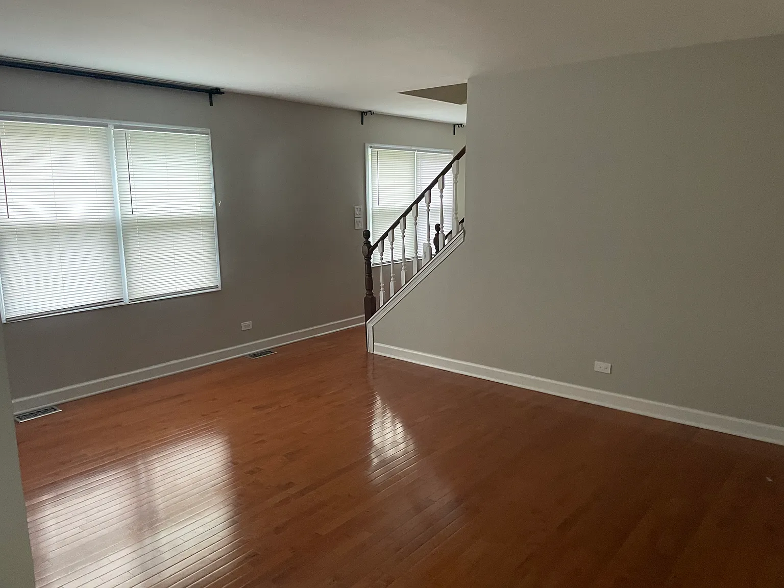 8348 Adbeth Ave — Photo 3
