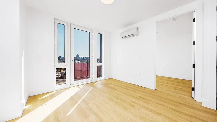 Rented by Nooklyn NYC LLC | media 30