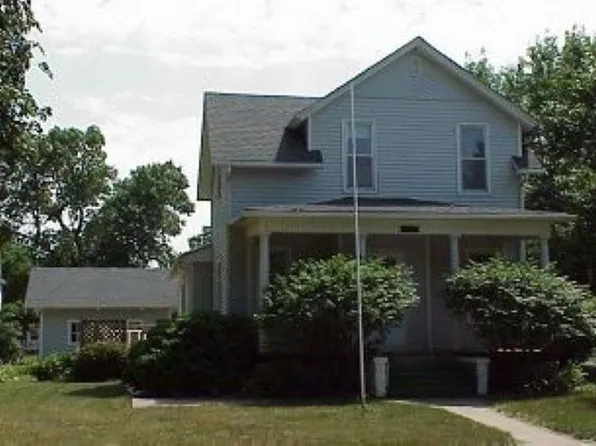 330 W 3rd St, Spencer, IA 51301