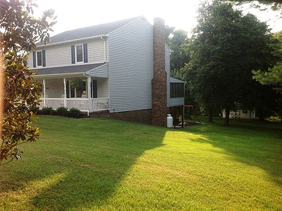 3rd image of 3167 Finch Dr