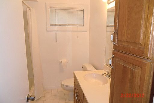 Bathroom #1 4131 Garnder