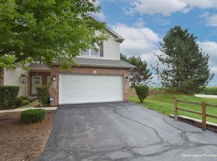 287 Bent Grass Cir UNIT E, Dekalb, IL 60115