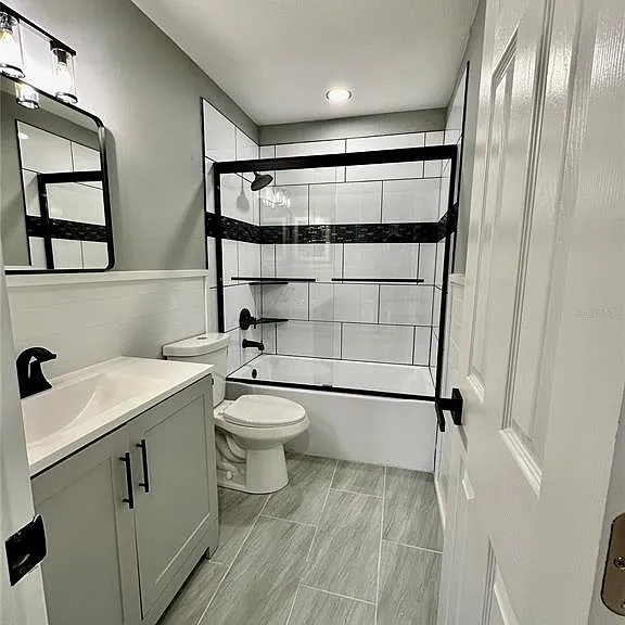 460 Base Ave E #129 — Photo 14