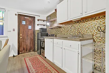 Rented by Brownstone Property Group