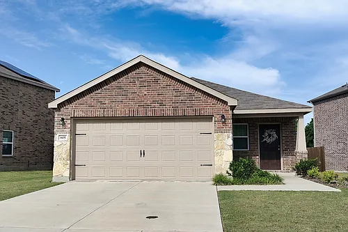 605 Grenada Lake Dr Photo 1