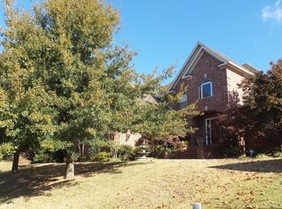 71 Norfork Dr, Maumelle, AR 72113