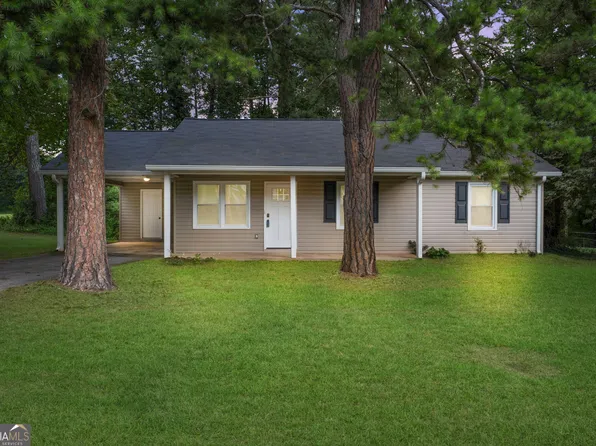 10 Lajuana Dr, Carrollton, GA 30116