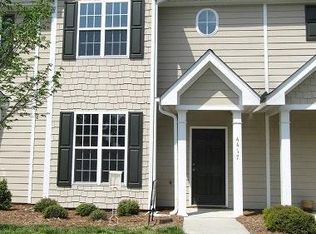 4427 Log Cabin Dr, Raleigh, NC 27616