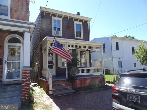 57 W 5th St, New Castle, DE 19720