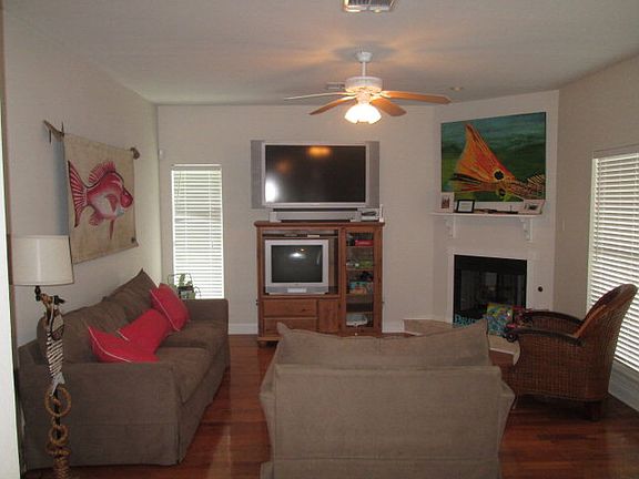 4th image of 6232 Bayouside Dr